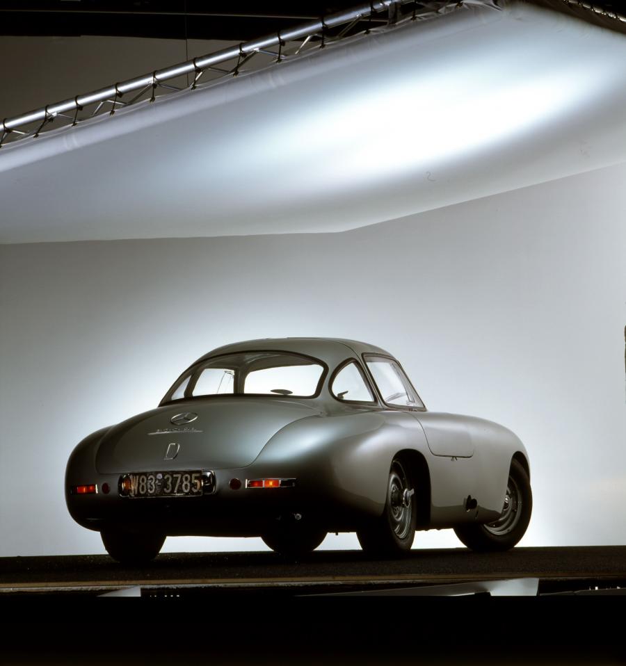  Mercedes-Benz 300 SL 1952 года  (фото 29 из 39)